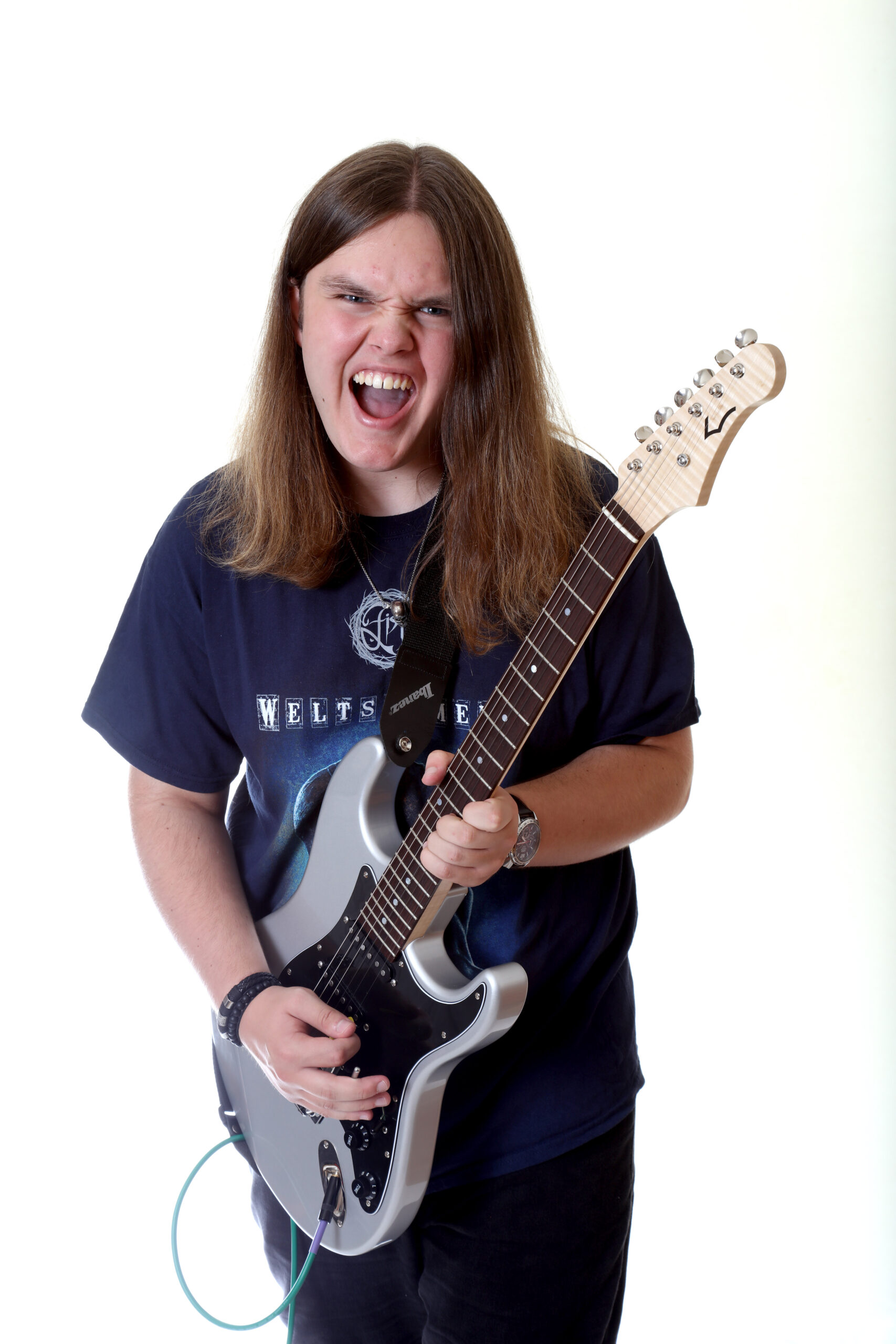 2P7A6251 Jenson Bullen - Jenson B Guitar
